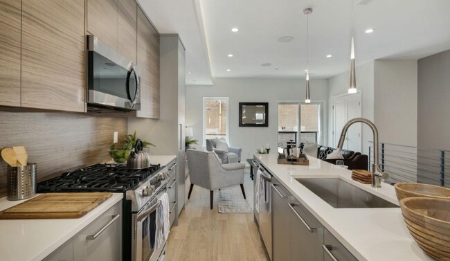 Photo - 1721 N Philip St Unit C