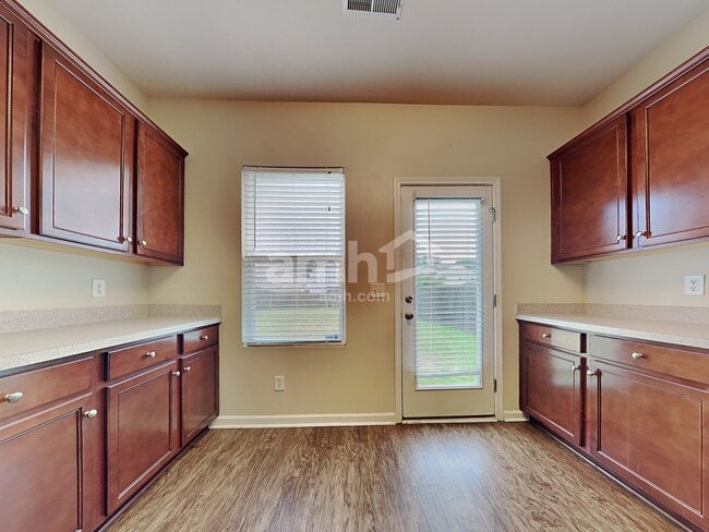 Photo - 123 Brookhaven Rd