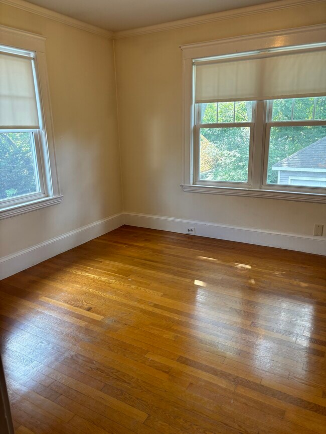 Photo - 18 Adams Ave Unidad 2