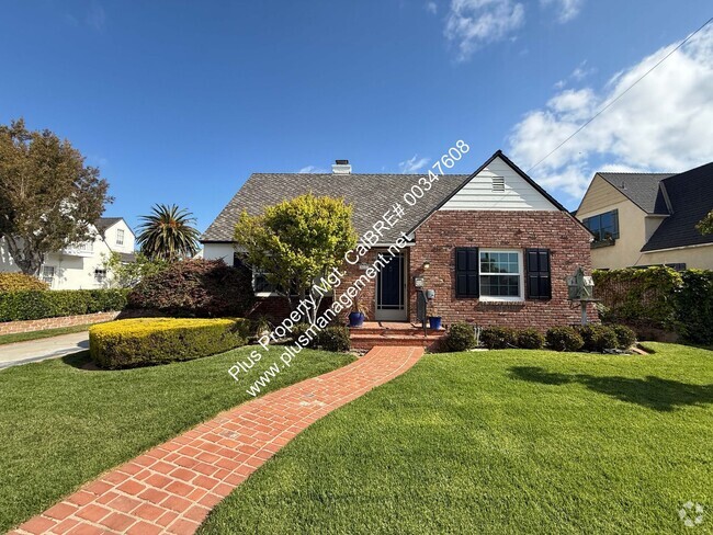 Building Photo - Charming Carriage District Single Story Ho... Rental