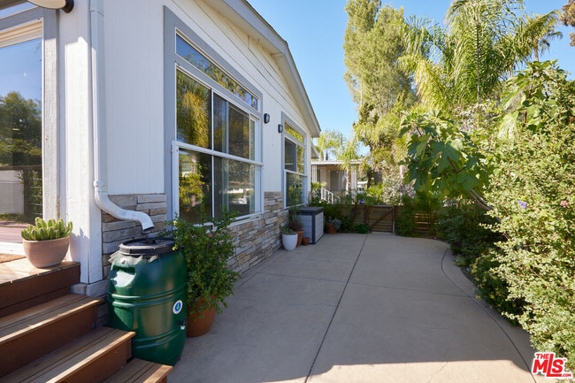 Photo - 102 Pawnee Ln