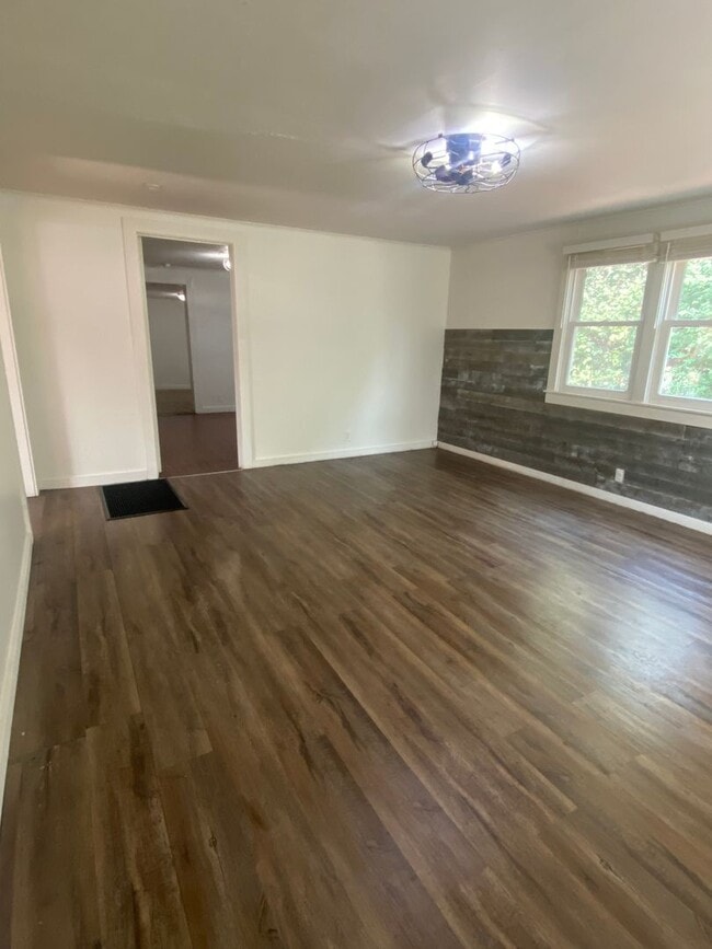 Photo - 2017 Monte Vista Dr