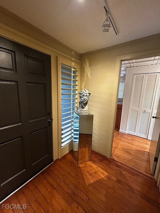 Photo - 1702 Hill Ave