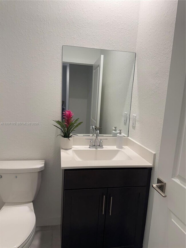 Photo - 818 SE 19th St