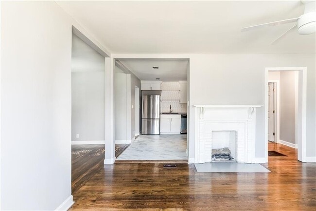 Photo - 719 Campbell Cir