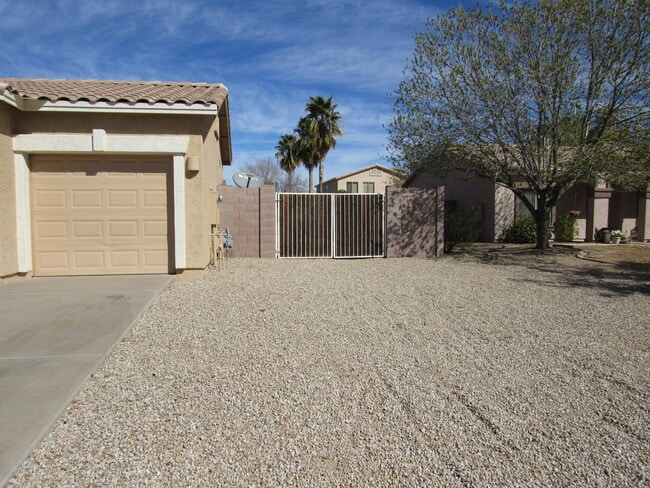 Photo - 1042 E Canyon Way