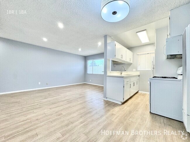 Building Photo - 12311 Burbank Blvd Unit 32A Rental