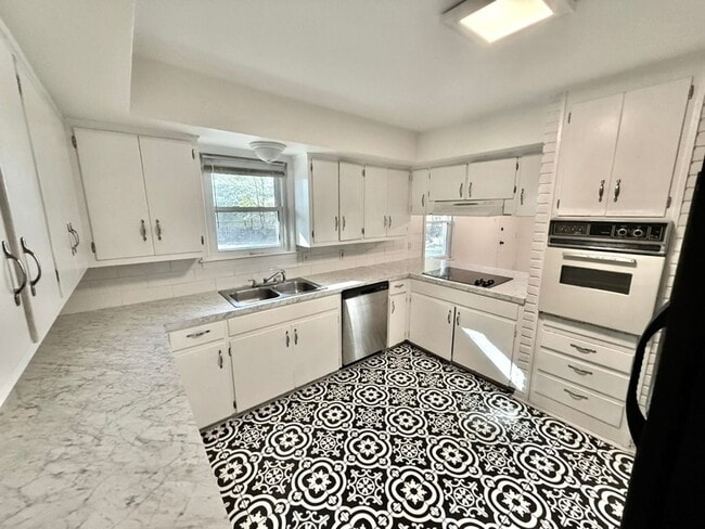 Photo - 3 Bedroom Home in Parkland Terrace