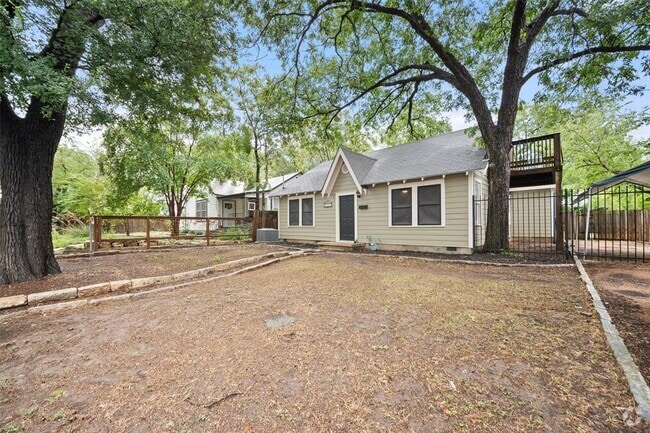 Building Photo - 4605 Harmon Ave Rental