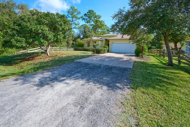 Photo - 9086 107th Ct