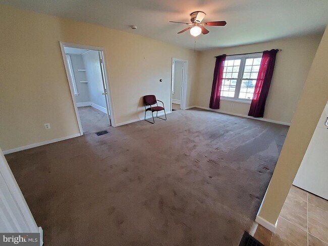 Photo - 191 W Cohawkin Rd Unit A - DOWNSTAIRS