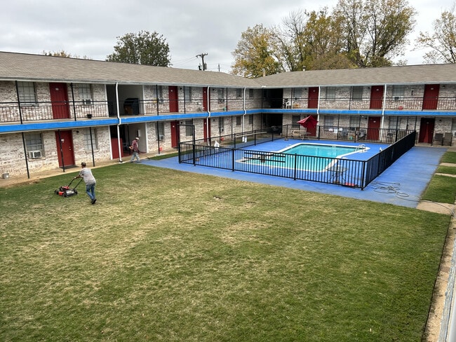Photo - Harmony Apartments-ALL BILLS PAID
