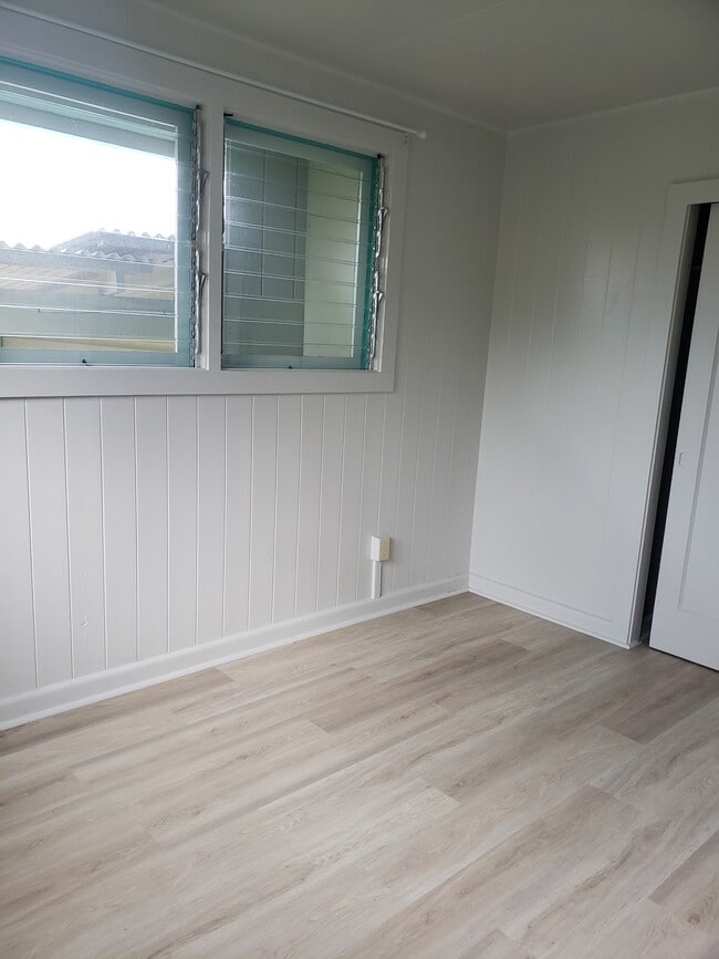 Photo - 2142 Kilauea Ave