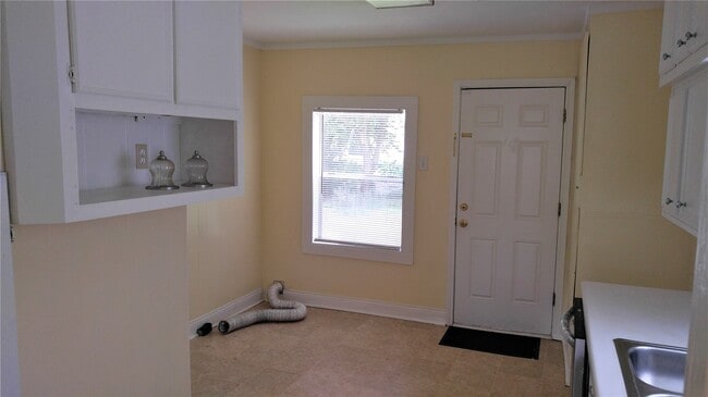 Photo - 2309 35th Ave N