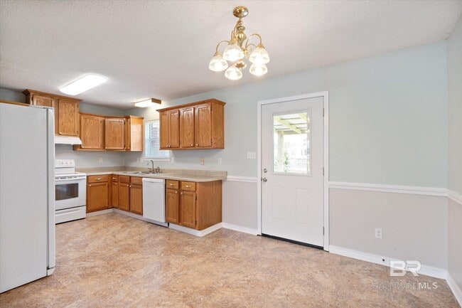 Photo - 19675 O'Grady Ave