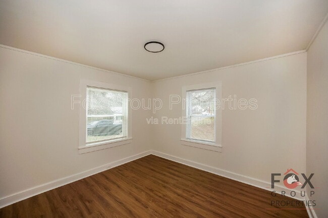 Photo - 502 Hickory Ave