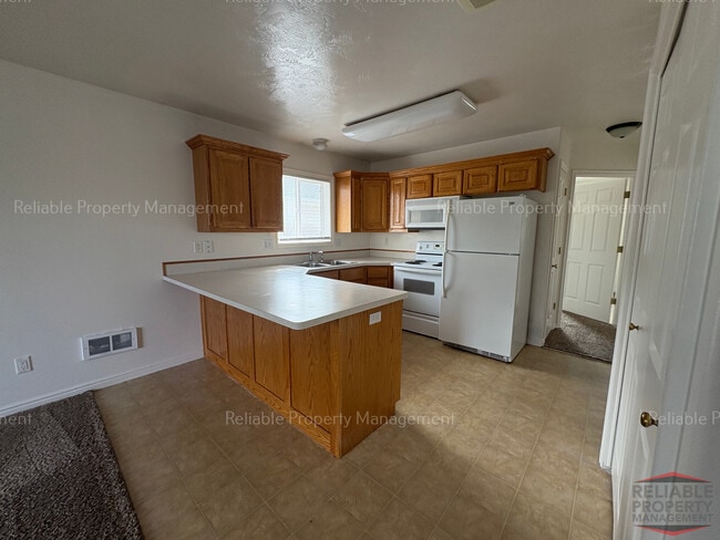 Photo - 3124 E Chasewood Dr Unit 4
