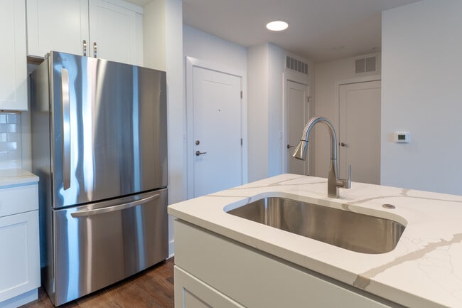Photo - Gurnee Glen Apartments