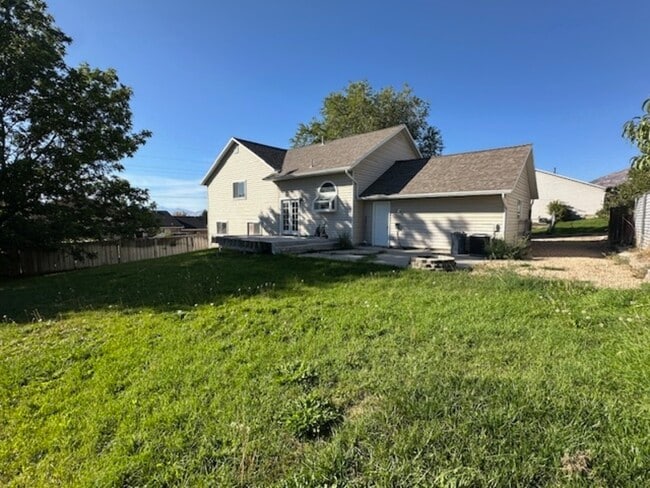 Photo - 1175 W 1420 N