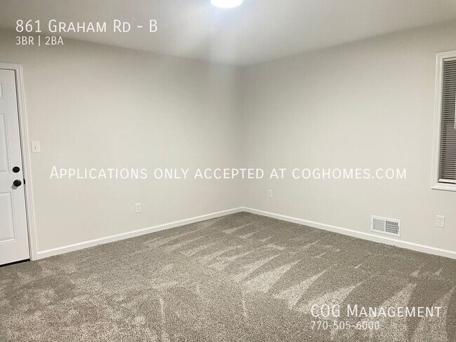Photo - 861 Graham Rd Unit B