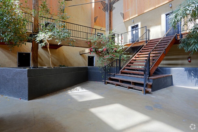 Well-Maintained Landscaping - Cloudview Terrace