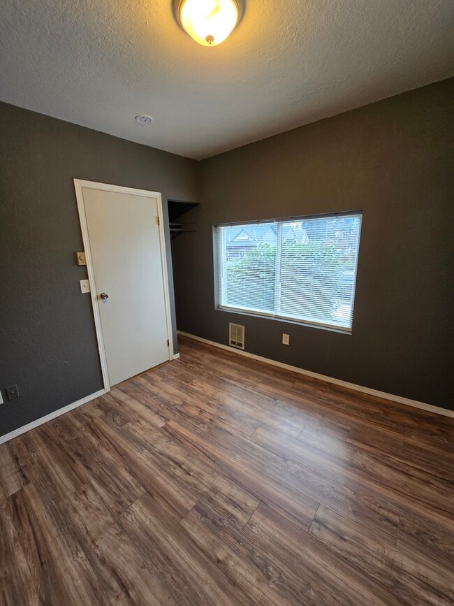 Photo - 3310 6th Ave Unidad 1