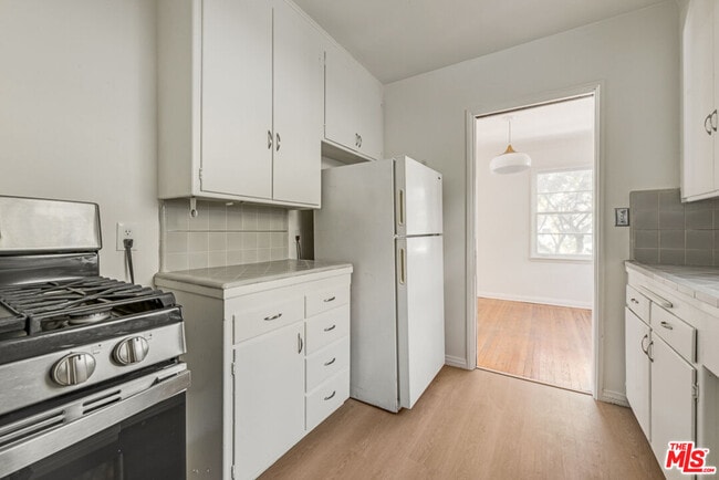 Photo - 1706 N Stanley Ave Unit 3