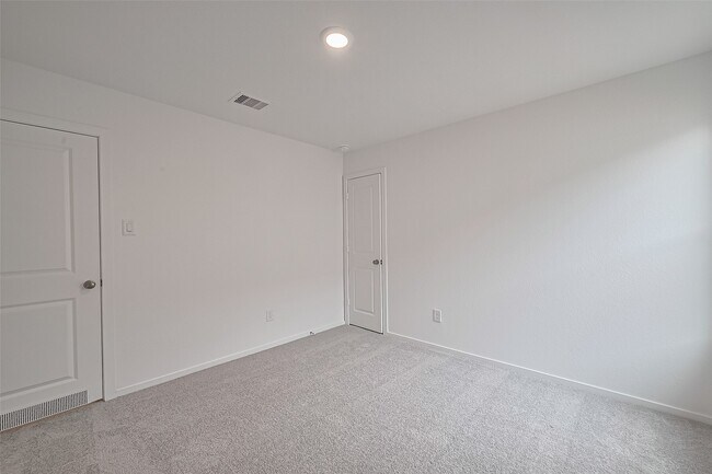 Photo - 28930 Rustic Windmill Wy