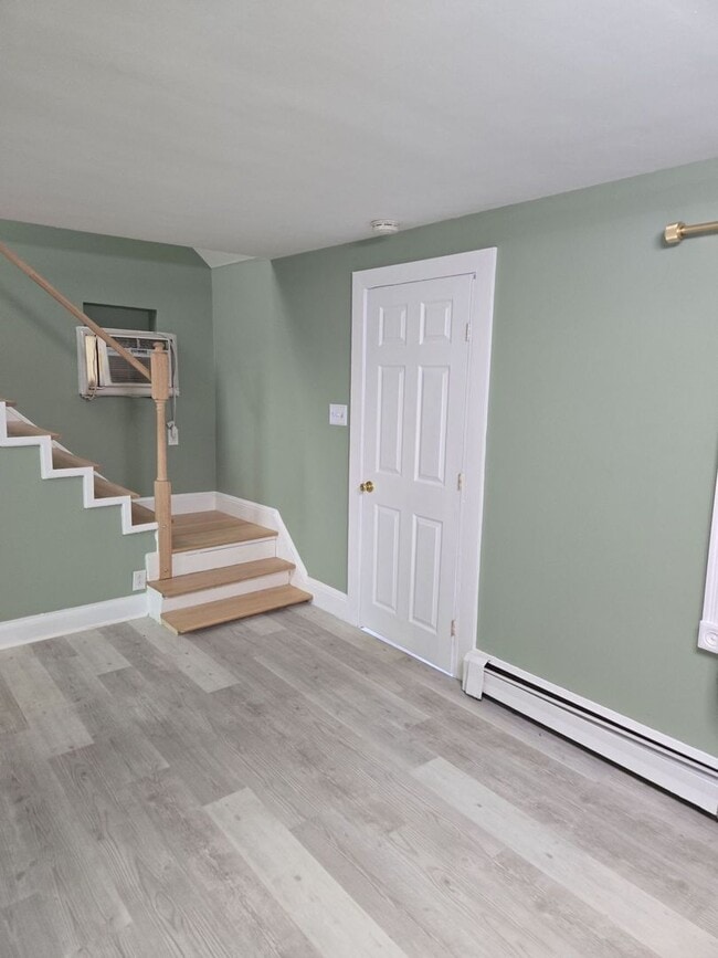 Photo - 4-5 Bedroom, 2 Bathroom 2-Story Detached H...