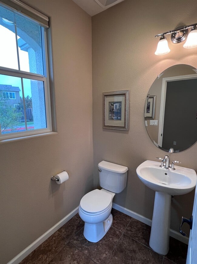 Photo - 2020 Makenna Dr