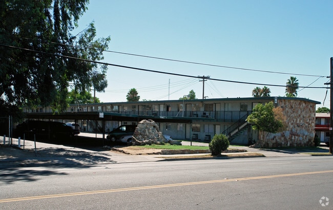 Maple Palms Apartments - Maple Palms Apartments