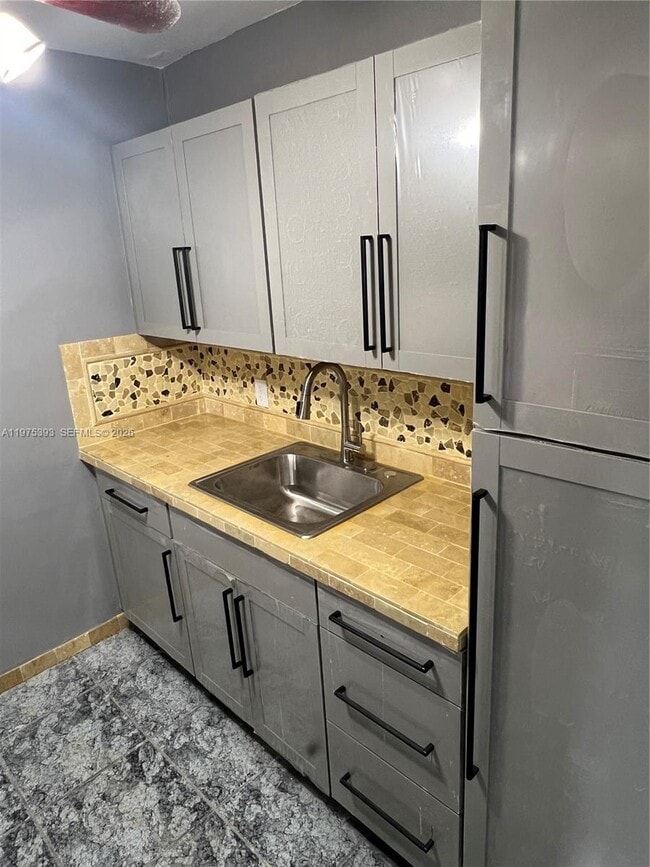 Photo - 16215 NE 18th Ct Unit 305