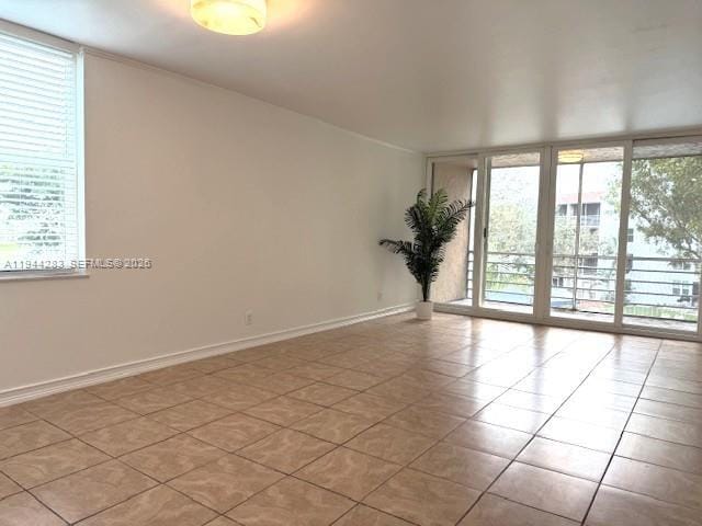 Photo - 9431 Live Oak Pl Unit 306
