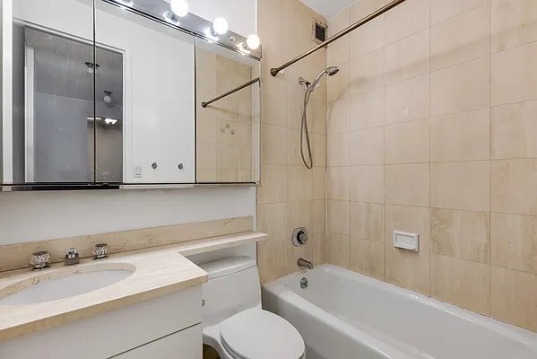 Photo - 99 Battery Pl Unit 17B