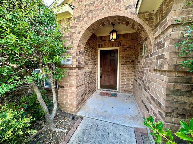 7109 Stoddard Ln