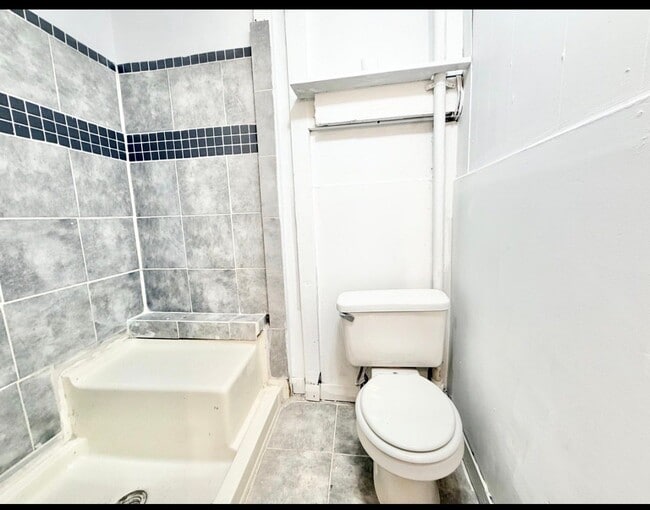 Photo - 1308 W 13th Ave