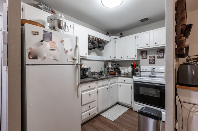 Photo - 607 W Wrightwood Ave Unidad 2