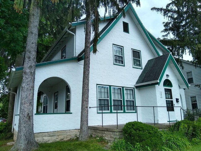 321 S Eagleson Ave Unidad 1