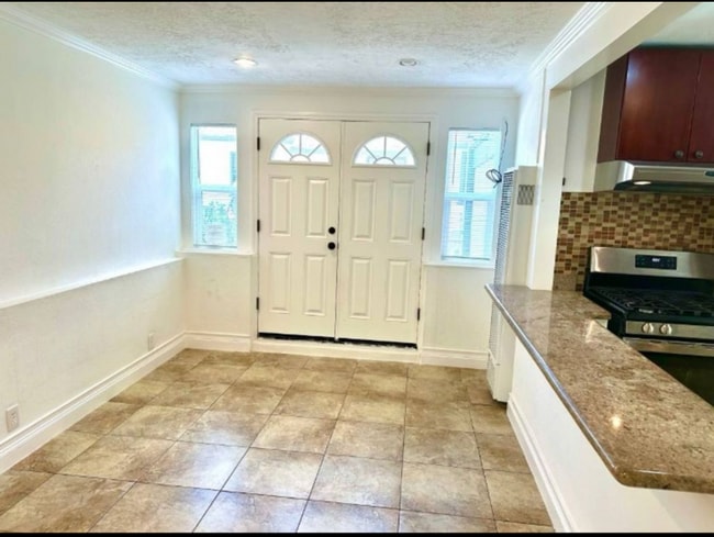 Photo - 5930 Orchard Ave