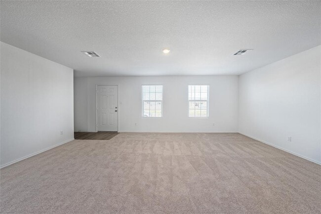 1131 Largemouth Ln