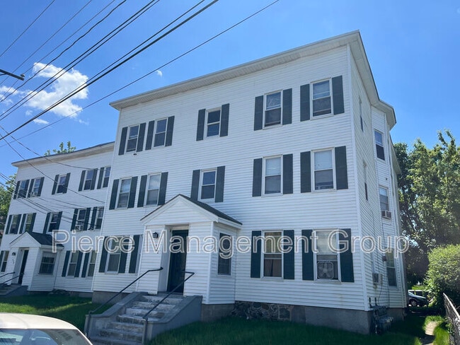 Building Photo - 521 Massabesic St Unit 3E Rental