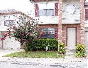 Building Photo - 8939 Kenton Briar Rental