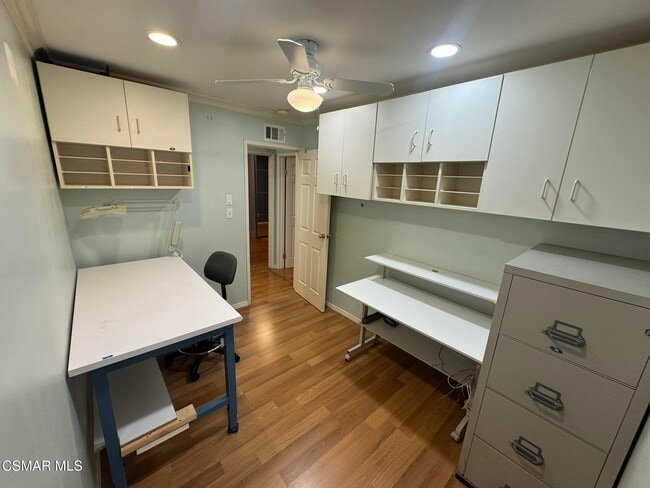 Photo - 2299 Keystone St