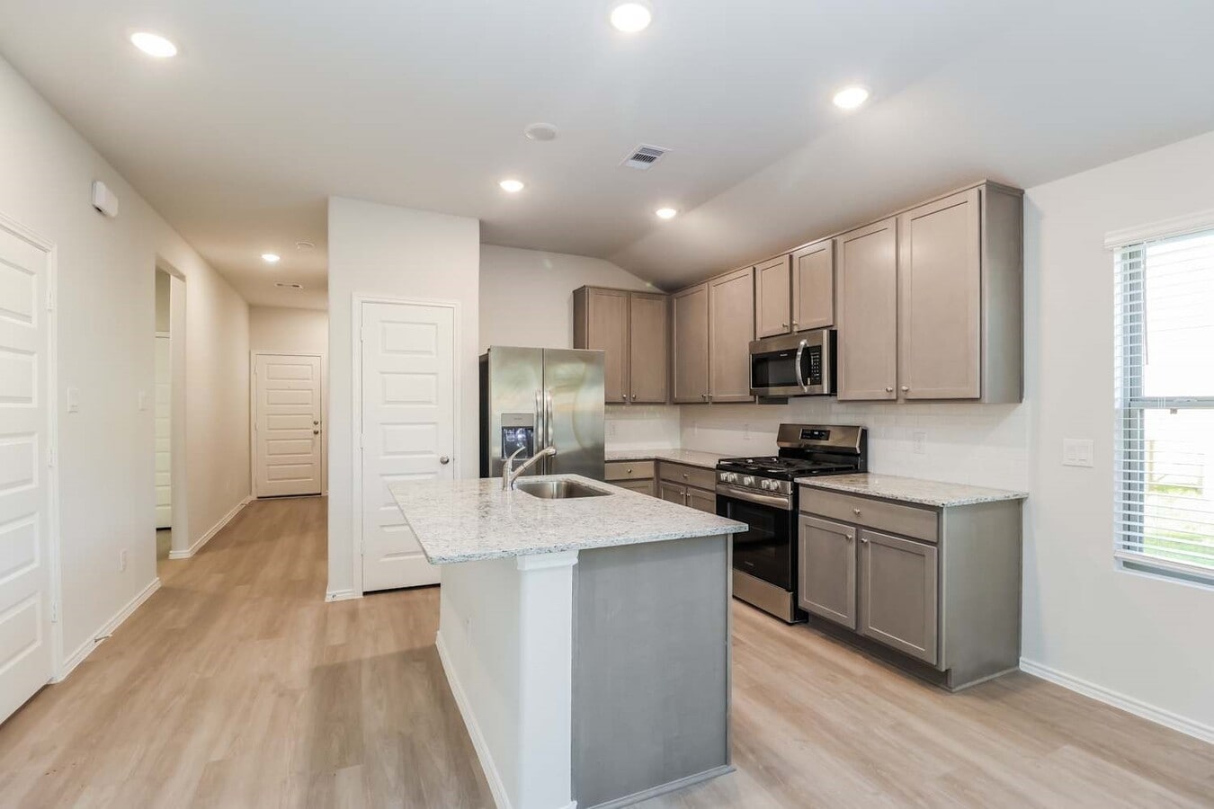 Photo - 24816 Scilla Wy