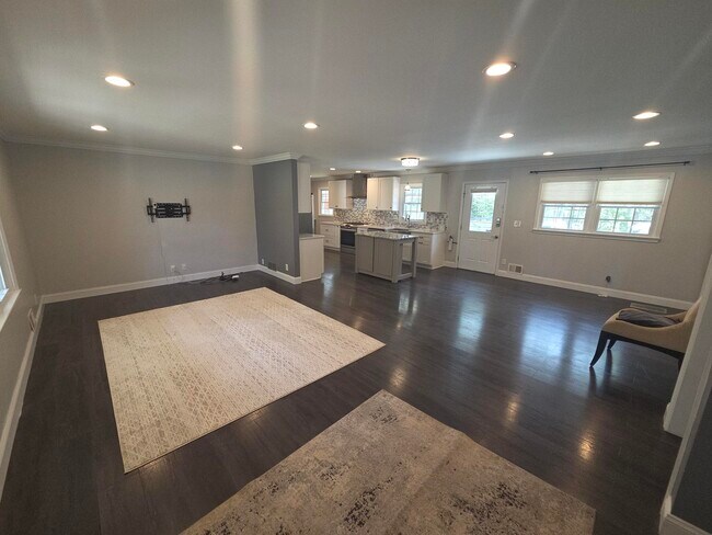 Photo - 4064 Cedar Knoll Dr