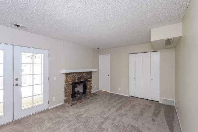 Photo - 15508 E Oxford Ave