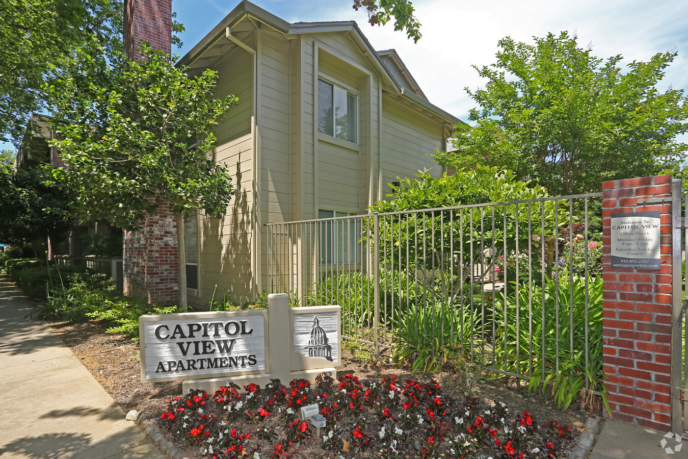 Capitol View Apartments - Capitol View Apartments