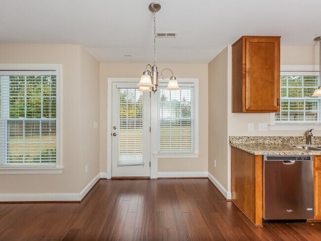 Photo - 601 Monterey Pine Dr