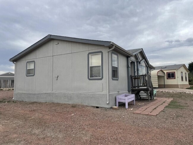 Photo - 398 E Hemlock Dr