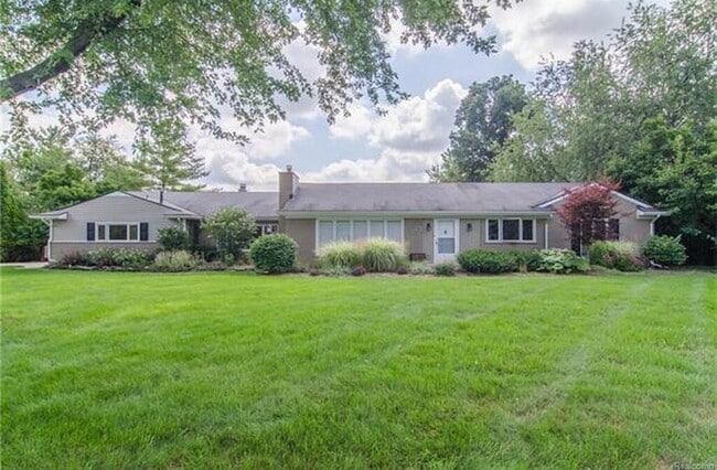 Photo - 3275 Chickering Ln House
